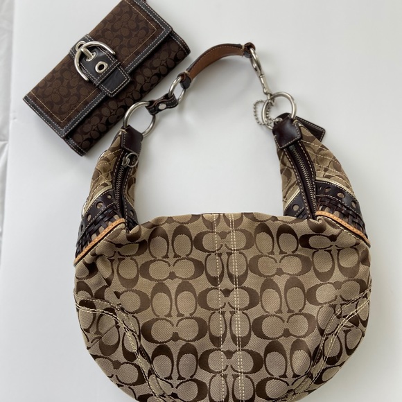 Coach Handbags - Coach purse and wallet